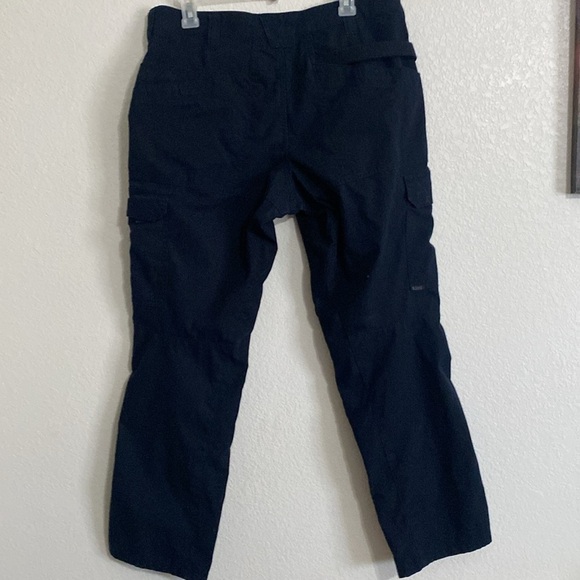 5.11 Tactical Men's Black Tactical Cargo Pants Size 33” x 30” - Picture 7 of 8